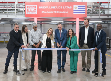 Coca-Cola FEMSA Uruguay inauguró su nueva línea de producción de latas tras inversión de US$ 8,5 millones