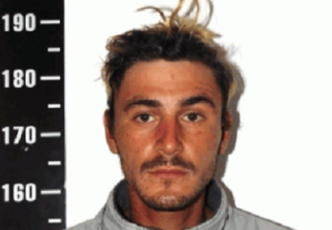 Gian Walmir San Martín Varela, contaba con otros dos antecedentes penales, el último lo tuvo varios años en la cárcel, hasta meses antes de cometer e homicidio.