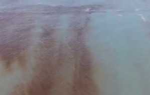 Captura de video registrado por Unidad de la Armada que realizó la recorrida por toda la costa.