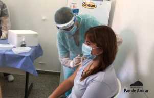 Carolina Fontes, vacunadora vacunada: la primera persona en ser inoculada en el hospital de Pan de Azúcar