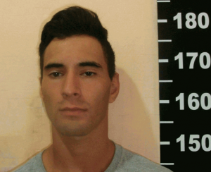 Edgardo Cesar Silva Bergara, fue detenido en posesión de un arma robada en San Carlos.