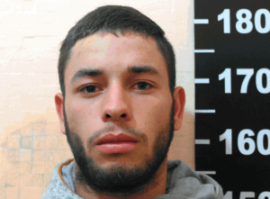 Enzo Sebastián Pérez Acuña, el único de los tres delincuentes atrapados que poseía antecedentes penales.