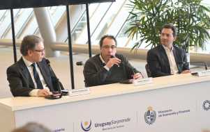 Turismo y Aeropuertos Uruguay acuerdan incentivos para llegada de turistas y la apertura de nuevas rutas aéreas