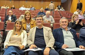 Representantes de varios municipios de Maldonado participaron en el acto celebrado en Torre ejecutiva.