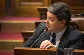 Diputado Casaretto convoca al directorio de ASSE por remoción de Jorge Curbelo como director del Hemocentro