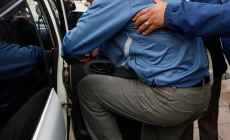 Individuo imputado por abuso sexual especialmente agravado penado con 3 años de penitenciaría