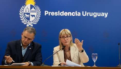 MSP y mutualistas acuerdan baja costo de acceso a 12 medicamentos
