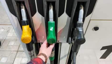 Sin cambios en precio de los combustibles para setiembre