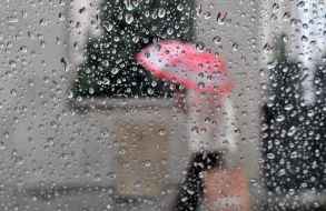 Tormentas muy fuertes al Norte de Río Negro y altas temperaturas en todo el país