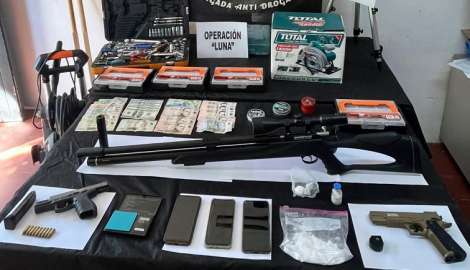 Operación de la BDA culminó con un detenido y la incautación de armas, drogas y efectos robados