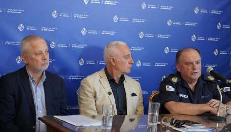 Carlos Negro reconoció a policías de Maldonado por su destacada labor en instancias de alto riesgo