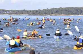 Unas 1.200 personas participaron en dos eventos deportivos que unieron la costa y la isla Gorriti