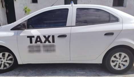 Joven de 26 años robó un taxi en sanatorio de Punta del Este y huyó hasta chocar en La Floresta