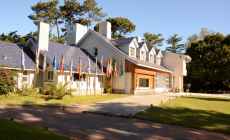 Junta departamental de Maldonado reconoció a la Facultad de Medicina del Claeh en su 20° aniversario