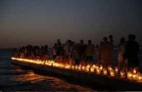 Emotiva ceremonia volvió a posicionar al Muelle Mailhos como faro para Punta del Este