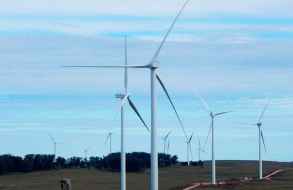 La matriz eléctrica de Uruguay en 2023 tuvo un 92% de participación de energías renovables