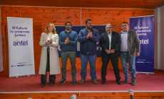 Antel completó la cobertura de fibra óptica en todos los pueblos de más de 1.000 habitantes del país