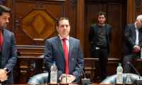 Nicolás de Módena asumió en el Senado y alertó por seguridad en Maldonado
