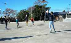 Iluminarán todas las canchas de fútbol infantil del país para fortalecer el desarrollo comunitario