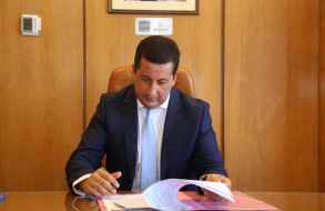Diputado Echeverría presentó proyecto de ley para apoyar y fortalecer a la prensa escrita del interior
