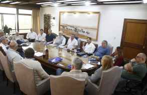 El intendente Abella reunió a todo su gabinete: encaró una serie de temas y marcó algunas pautas