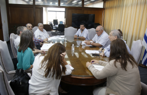 La Intendencia y Asse definieron construcción de nueva policlínica y ampliación de otra