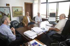 El ministro de Educación y Cultura visita Maldonado y sostiene una serie de reuniones a distinto nivel