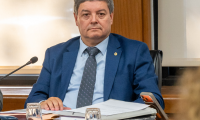 Caso anestesista: diputado Casaretto desmiente a ministra Lustemberg