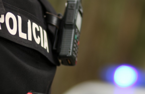 Condenado por dos fraudes informáticos tras hurto en auto