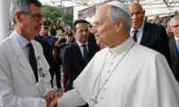 Cirujano del papa no ve motivos clínicos para que no se pueda realizar el viaje a Sudamérica
